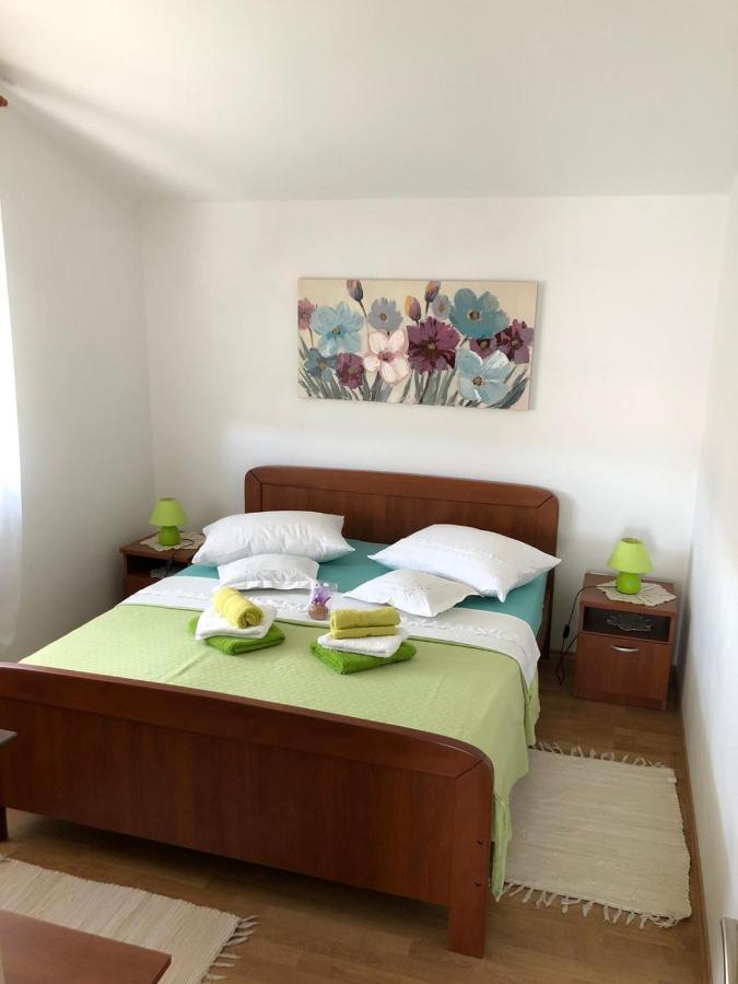 Apartments Rajcic Kaštela المظهر الخارجي الصورة